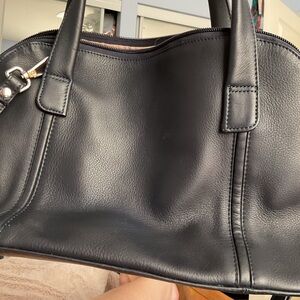 Derek Alexander black leather Central Park full zip satchel/crossbody organizer